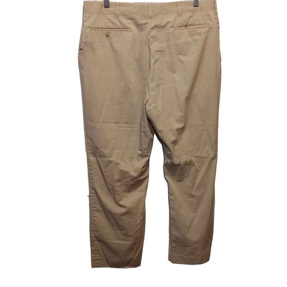 Haggar‎ Men's Tan Khakis Style Trousers Size 38 - Picture 2 of 5